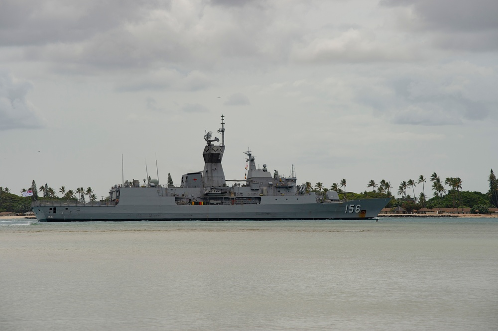 Royal Australian Navy frigate HMAS Toowoomba returns to Pearl Harbor