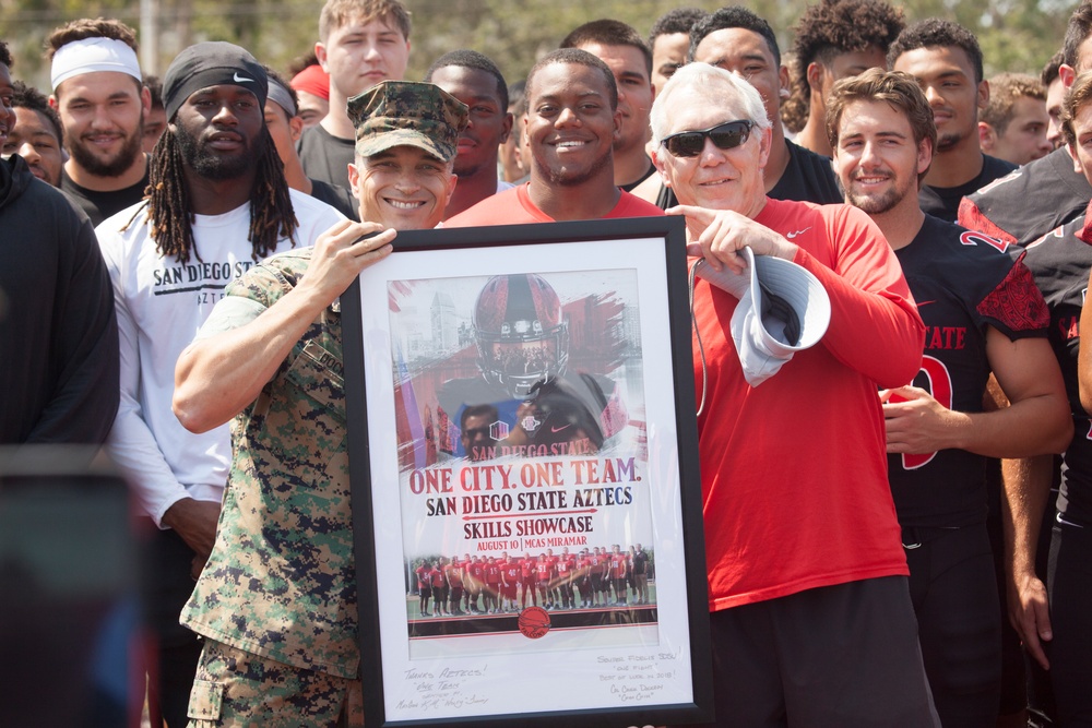 SDSU Football Visits MCAS Miramar