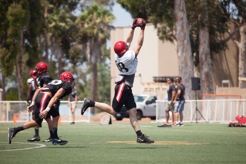 SDSU Football Visits MCAS Miramar