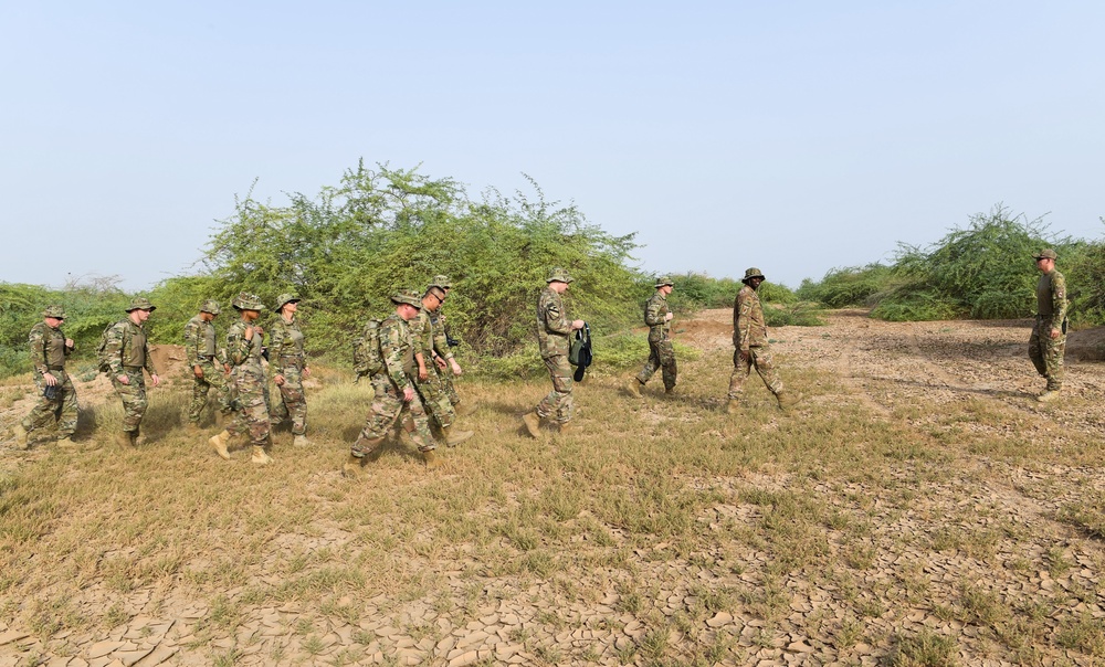 PSYOPS Soldiers attend SERE desert survival class