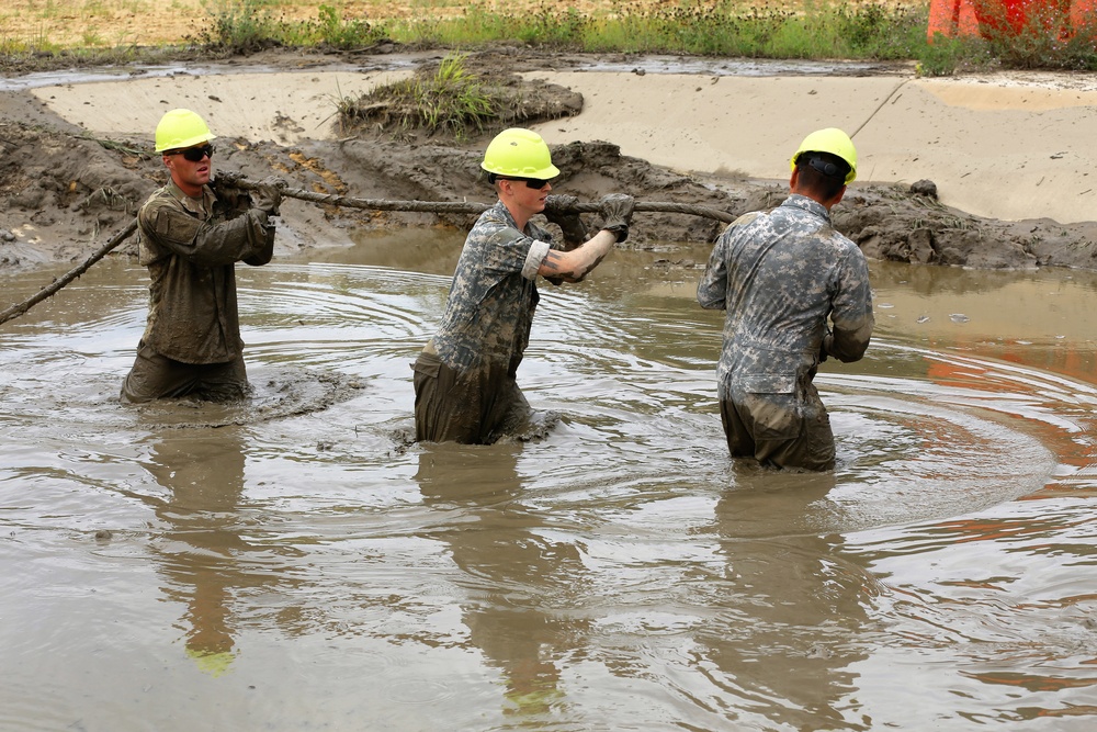 Tracked Vehicle Recovery Course students train at Fort McCoy