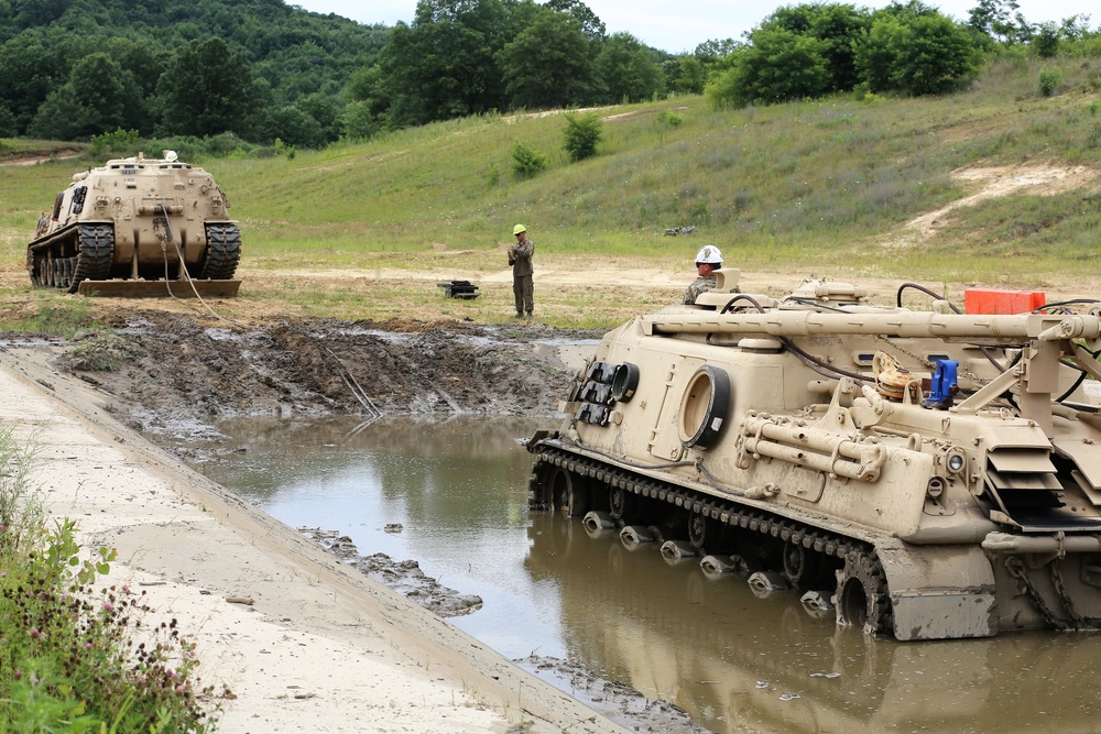 Tracked Vehicle Recovery Course students train at Fort McCoy