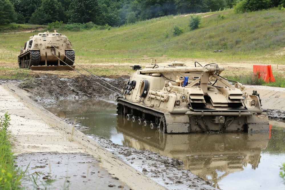 Tracked Vehicle Recovery Course students train at Fort McCoy