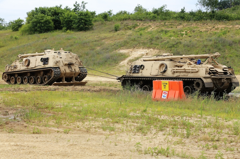 Tracked Vehicle Recovery Course students train at Fort McCoy