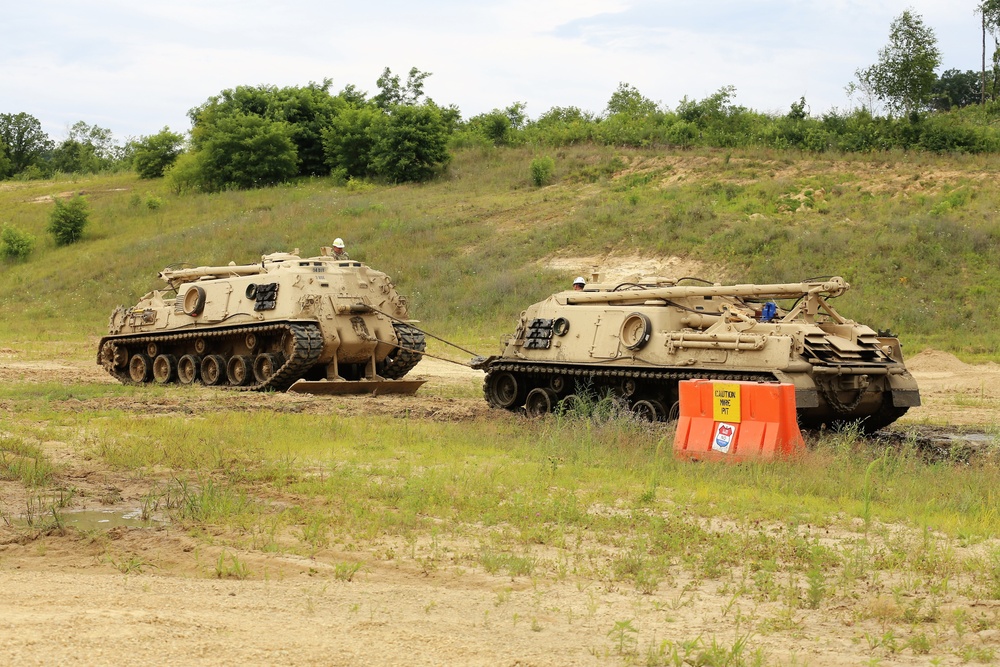 Tracked Vehicle Recovery Course students train at Fort McCoy