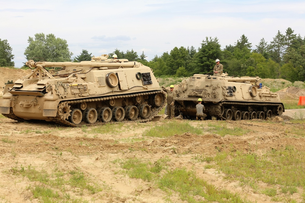 Tracked Vehicle Recovery Course students train at Fort McCoy