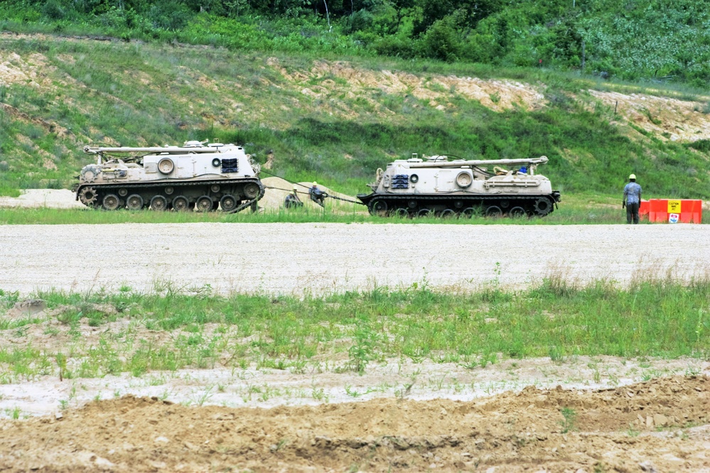 Tracked Vehicle Recovery Course students train at Fort McCoy