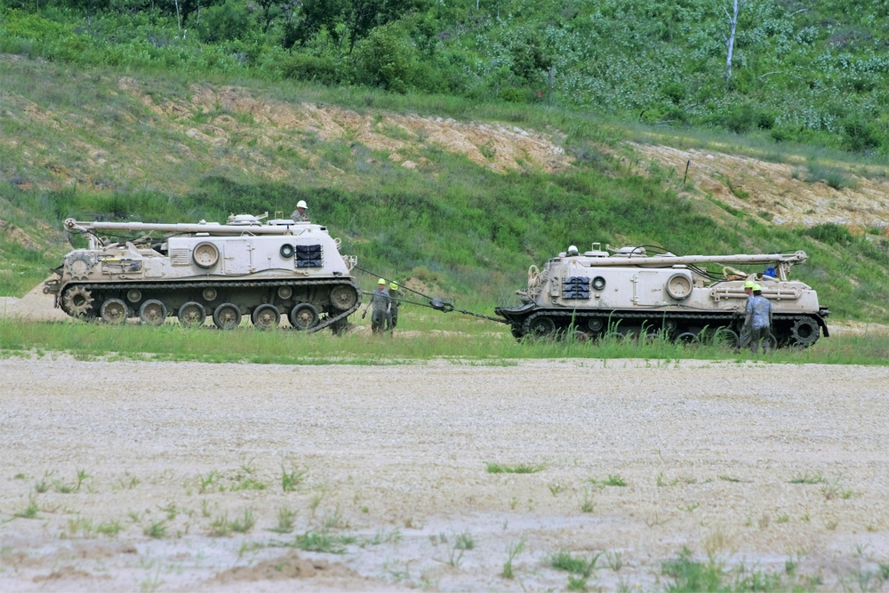 Tracked Vehicle Recovery Course students train at Fort McCoy