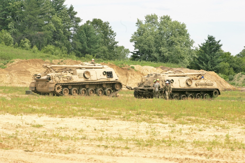 Tracked Vehicle Recovery Course students train at Fort McCoy