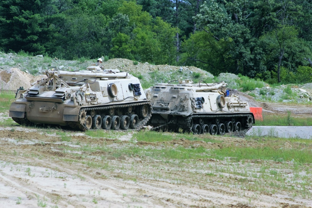 Tracked Vehicle Recovery Course students train at Fort McCoy