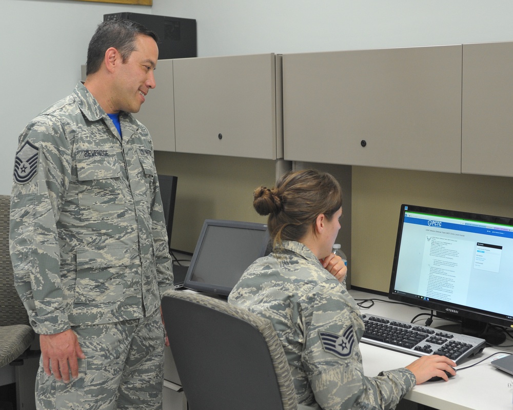 Reservist’s career alignment paves path for cyber squadron