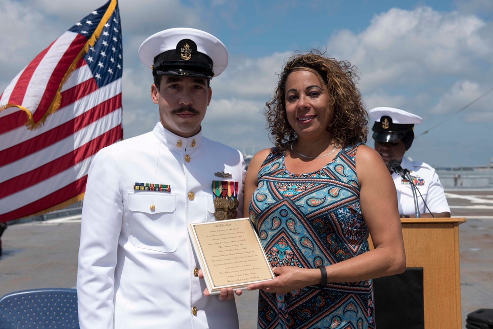 Chief Machinist's Mate Retires Aboard USS Wisconsin