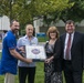 Mets Visit Bethesda USO