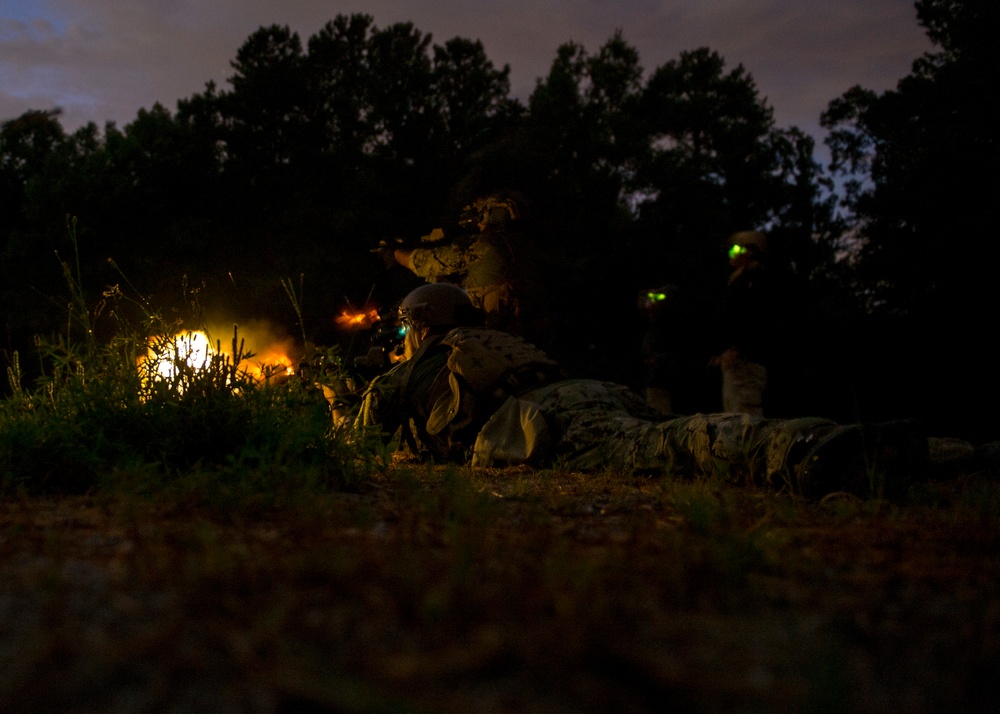 EOD technicians practice combat skills