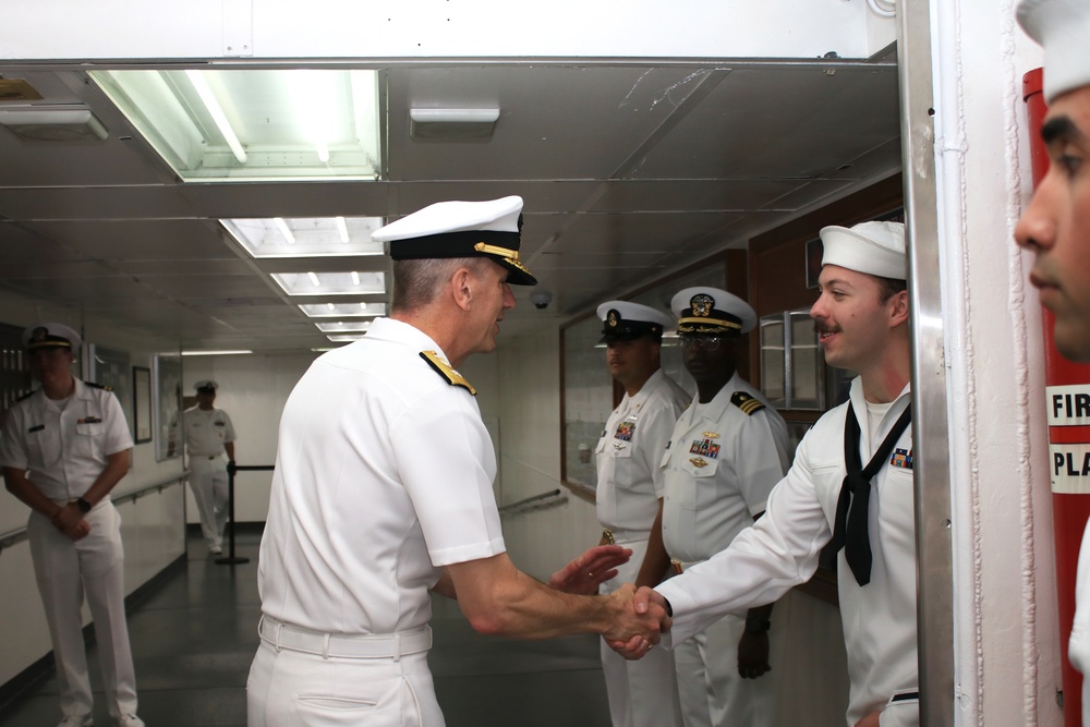 Navy Medicine West Welcomes USNS Mercy Home