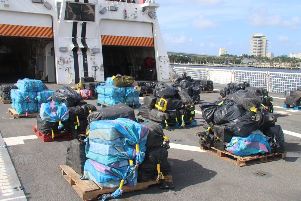 Coast Guard offloads more than 12,500 pounds of cocaine, 50 pounds of marijuana in Port Everglades