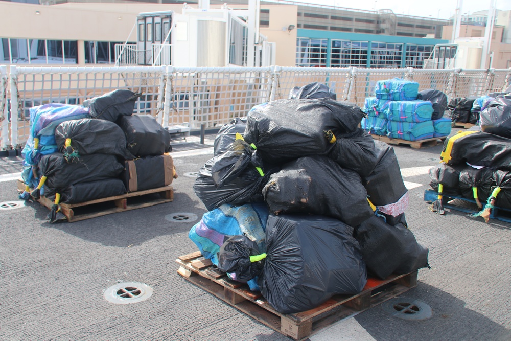 Coast Guard offloads more than 12,500 pounds of cocaine, 50 pounds of marijuana in Port Everglades