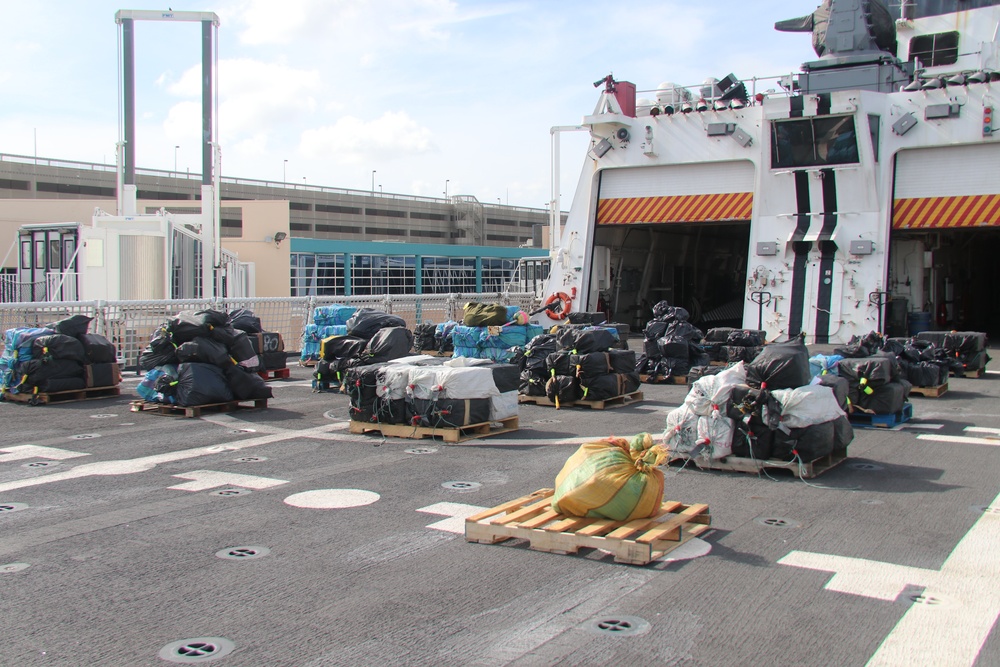Coast Guard offloads more than 12,500 pounds of cocaine, 50 pounds of marijuana in Port Everglades