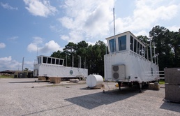 SSC Atlantic, FAA roll out C-17 compatible, large mobile air traffic control tower