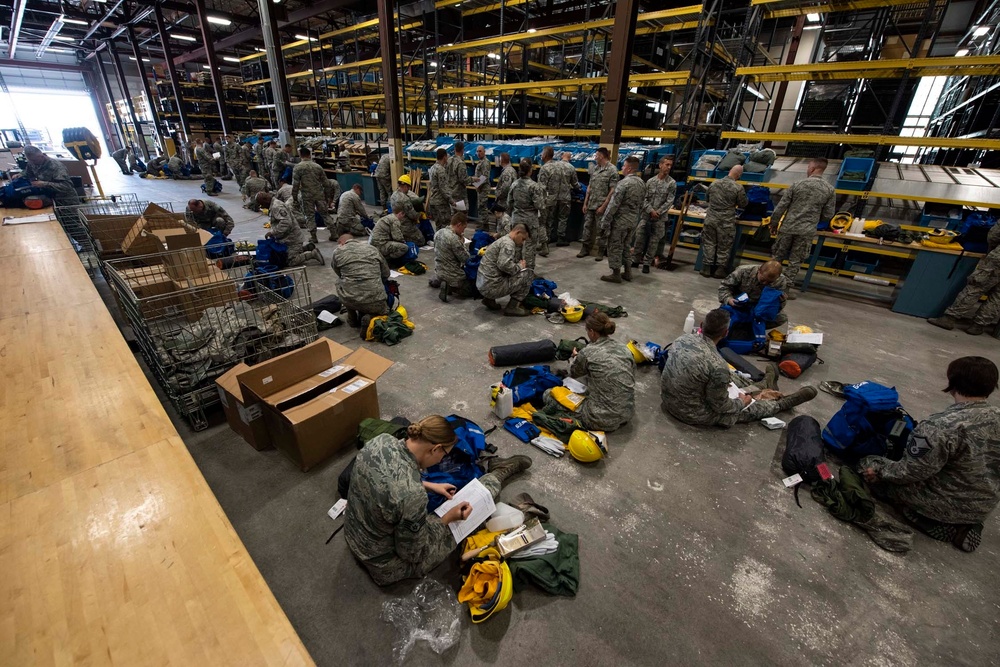 Air National Guardsmen fight fires in Eastern Washington
