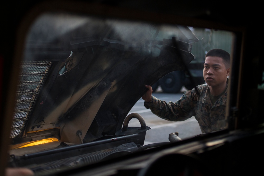 MWSS-171 arrives at Camp Fuji