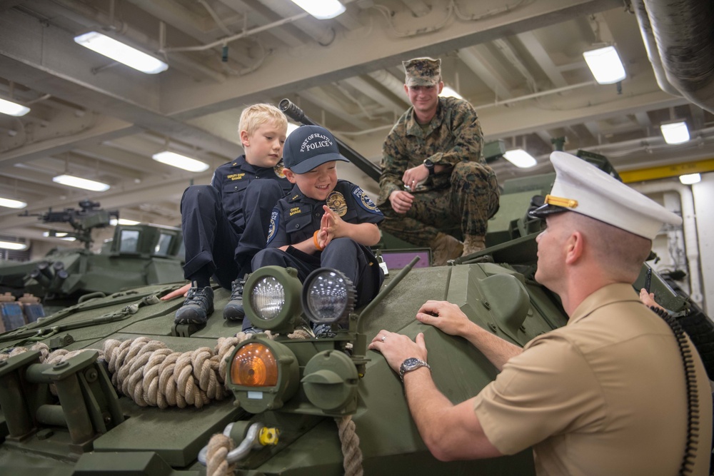 Port of Seattle Police Department Chief for a Day Visits USS Somerset