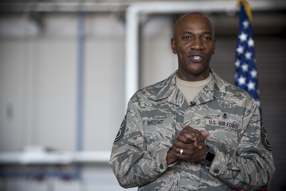 CMSAF Wright visits RAF Mildenhall Airmen