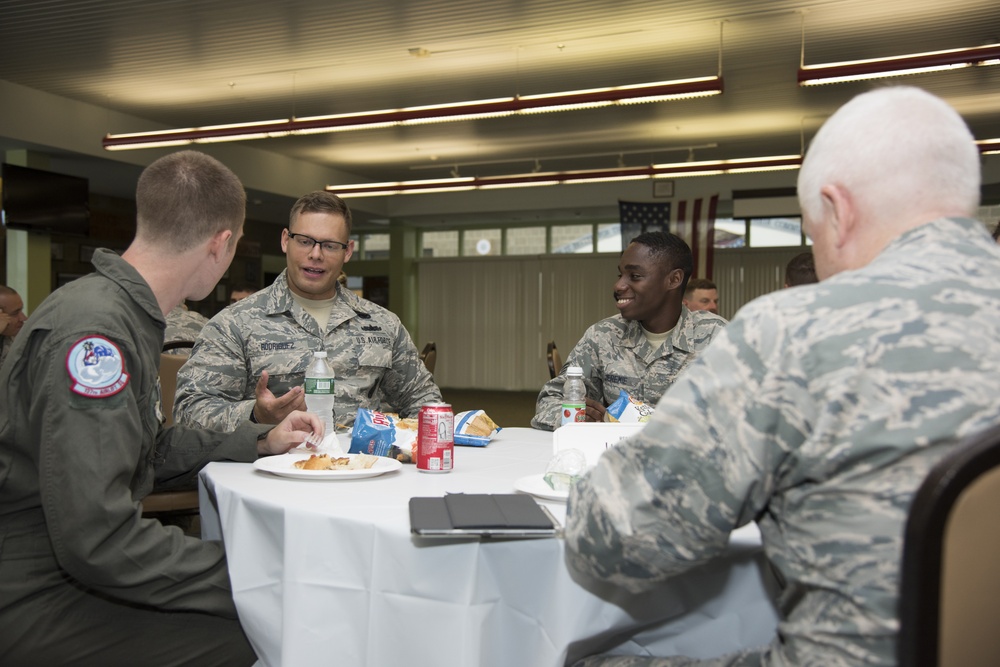 Lt. Gen. Rice visits the 105th Airlift Wing