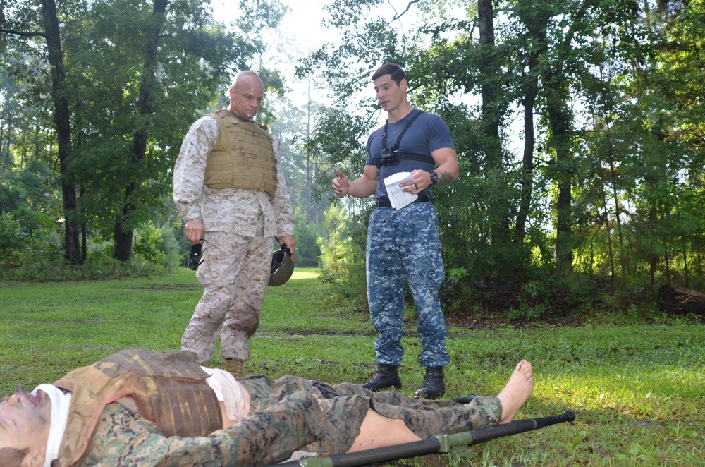 SgtMaj Charles Metzger Interacts with Tactical Combat Casualty Care Course