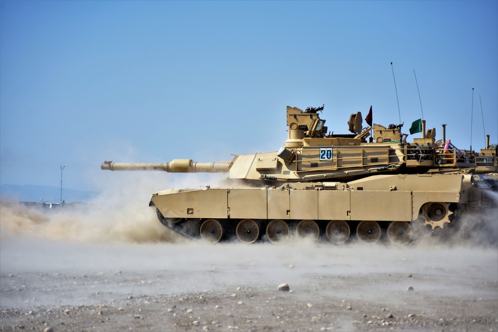 DVIDS - Images - Soldiers complete M1A2 tank commanders certification ...