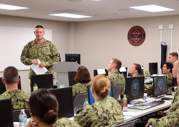 Top SWOs Begin Surface Warfare Tactics and Instructor Training