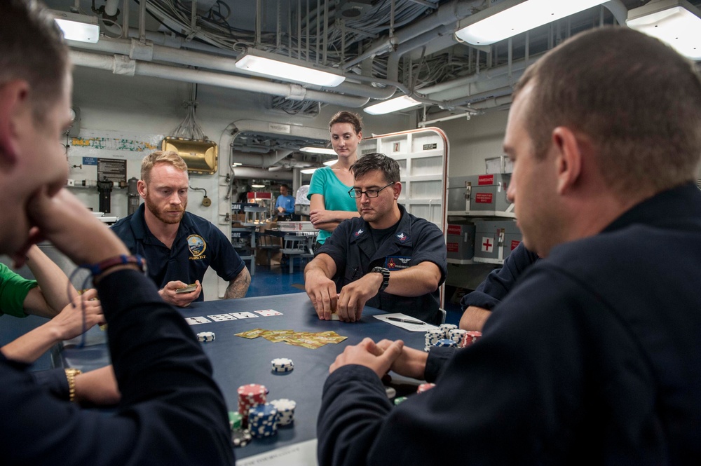 Sailors Participate In Poker Tournament