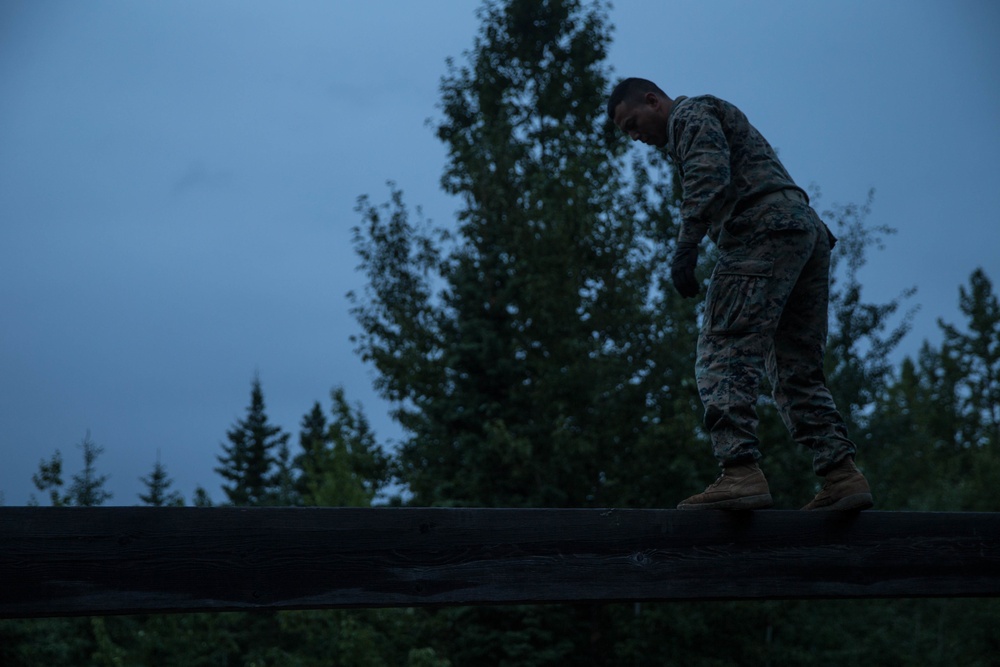 4th Marine Division Super Squad Competitors Tackle O-Course