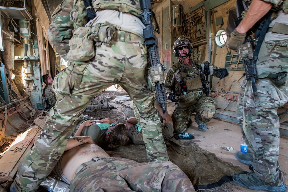 1st Expeditionary Rescue Group conduct combat search and rescue exercise