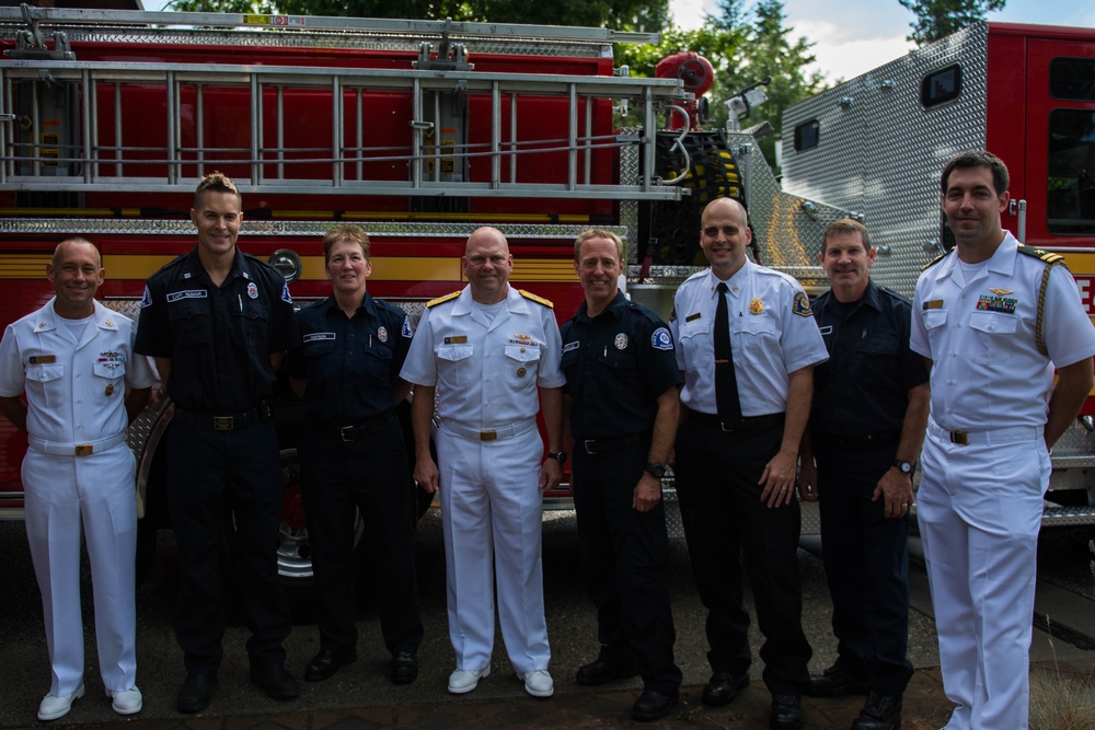 3rd Fleet Commander Visits Seattle Firehouse