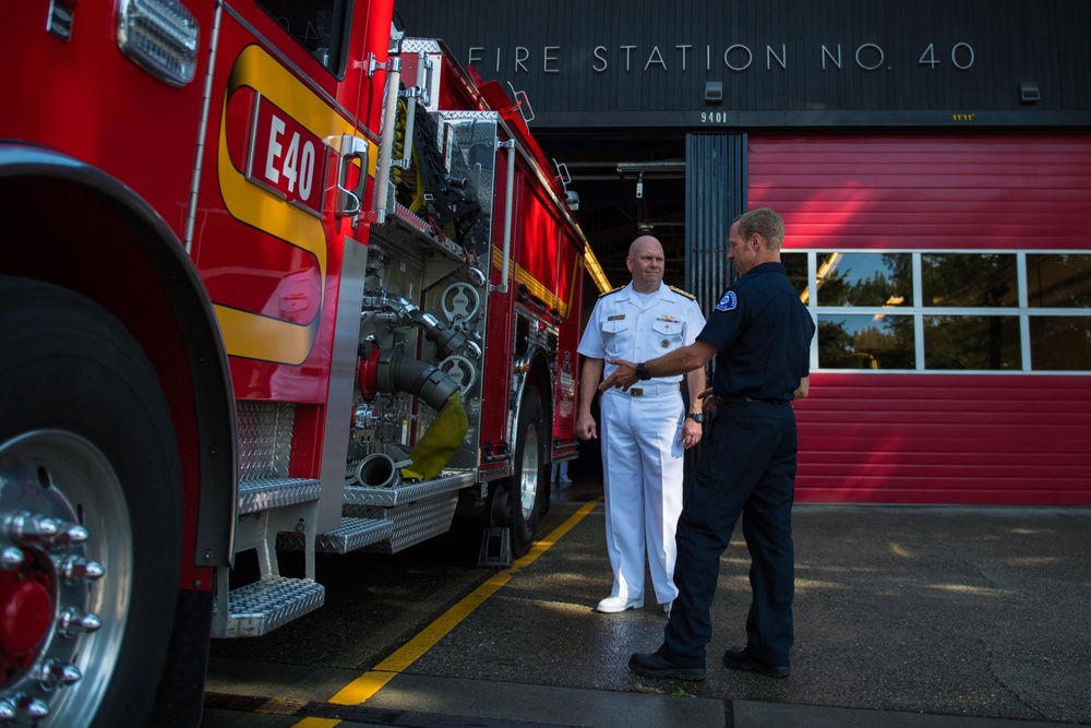 3rd Fleet Commander Visits Seattle Firehouse