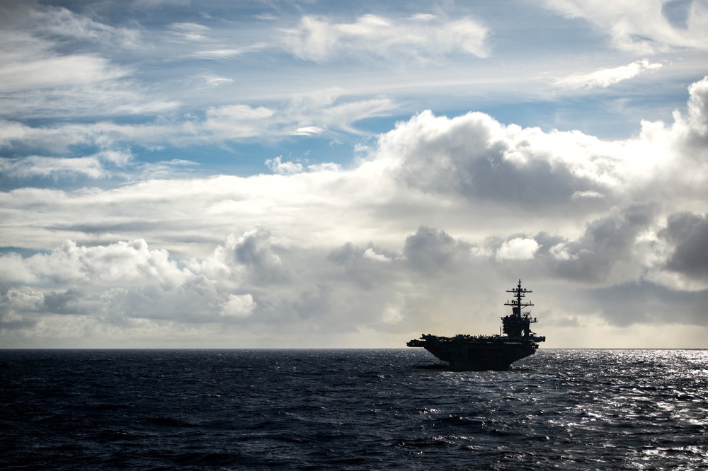 USS Carl Vinson Underway