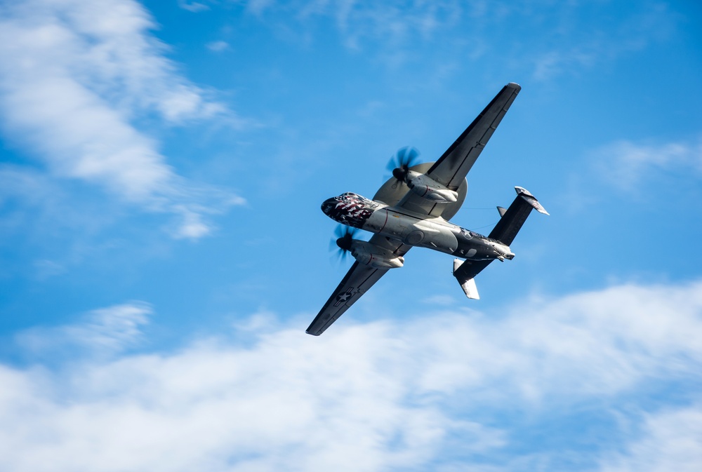 E-2C Hawkeye Flight Demonstration