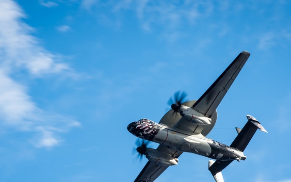 E-2C Hawkeye Flight Demonstration