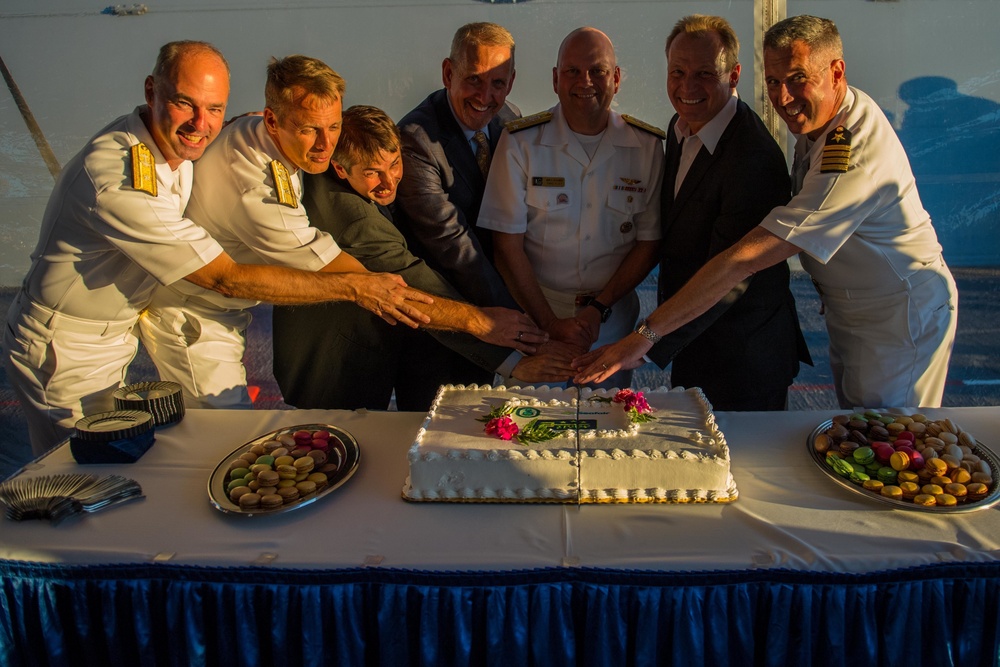 3rd Fleet Commander hosts Seafair Fleet Week Reception