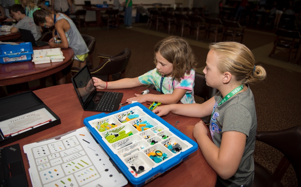 4H hosts STEM camp for air base youth