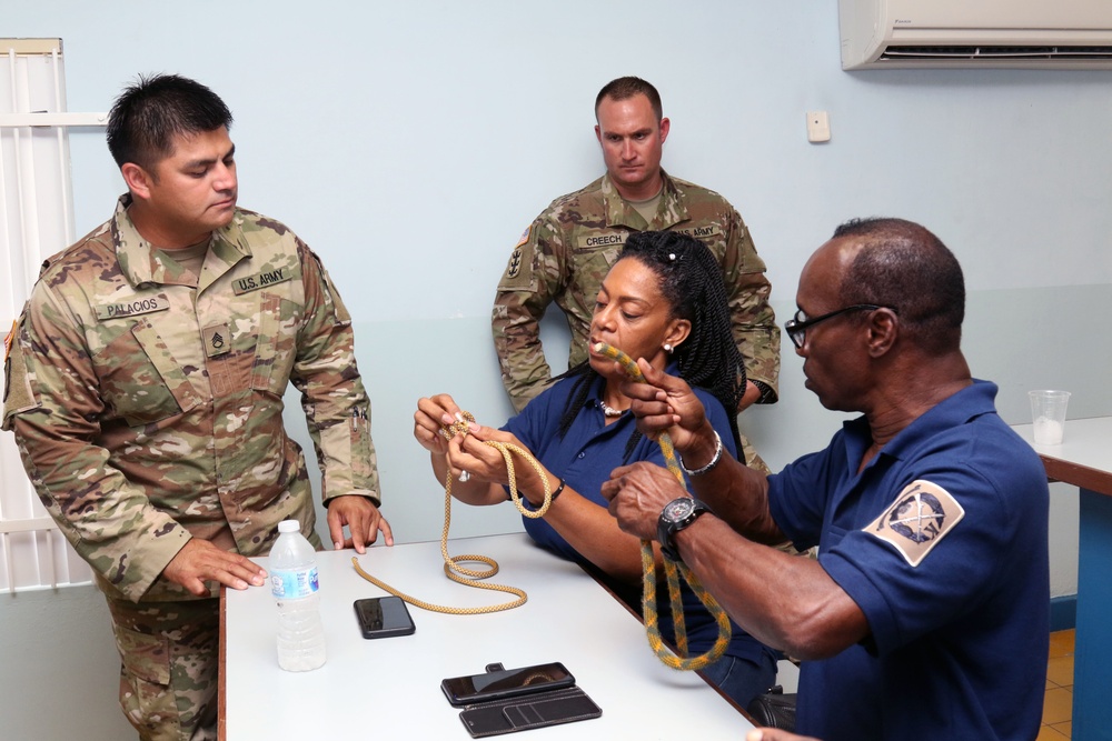 CERFP conducts SAR simulations using ropes with the VKC