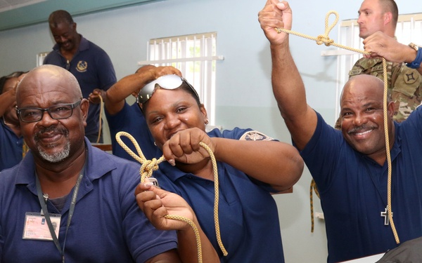 CERFP conducts SAR simulations using ropes with the VKC