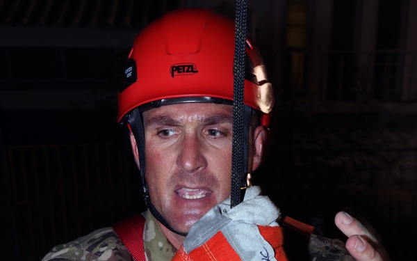 CERFP conducts SAR simulations using ropes with the VKC