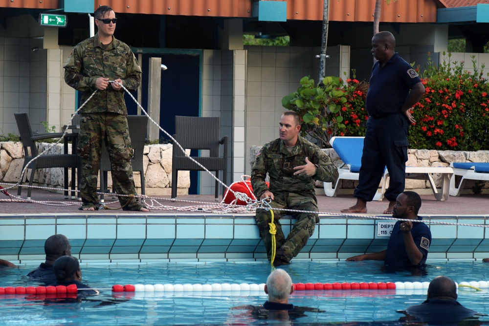 FLARNG Soldiers Support Joint Exchange in Curacap