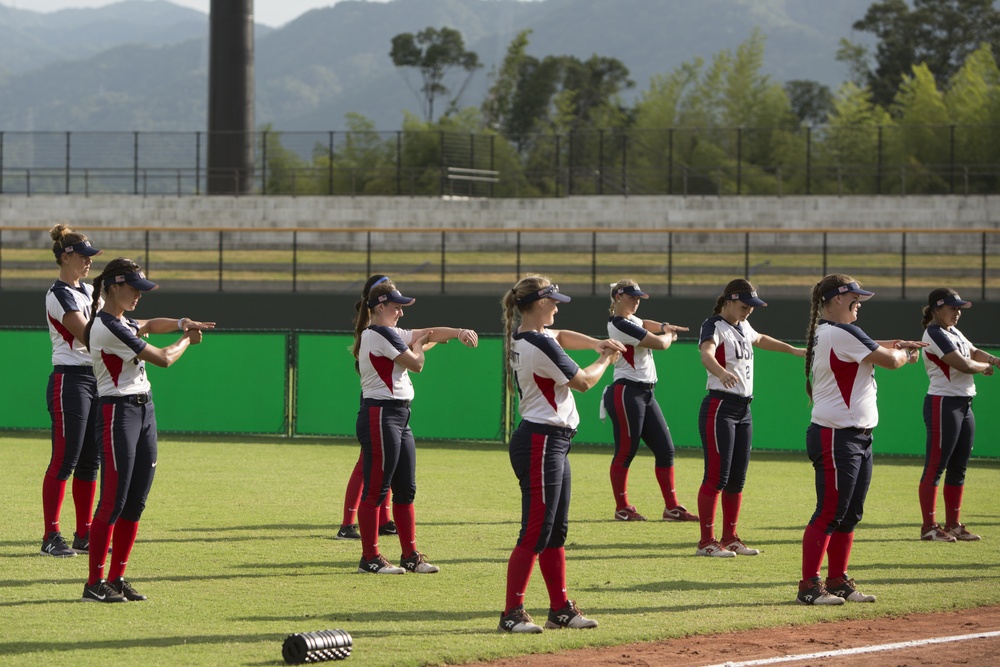 USA Softball Women's National Team visits MCAS Iwakuni