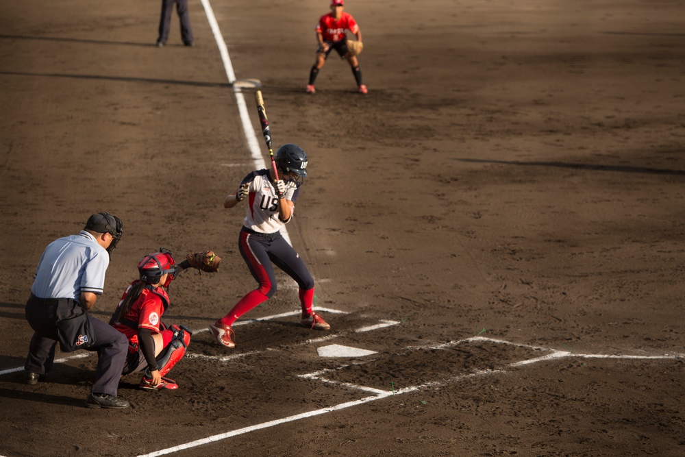 USA Softball Women's National Team visits MCAS Iwakuni