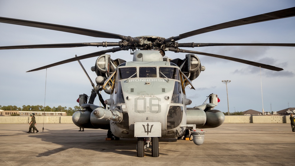 HMH-461 participates in exercise Raven 18-06