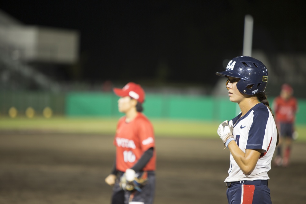 USA Softball Women's National Team visits MCAS Iwakuni