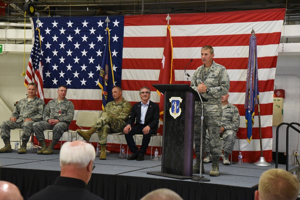 Col. Darrin Anderson assumes command of the 119th Wing